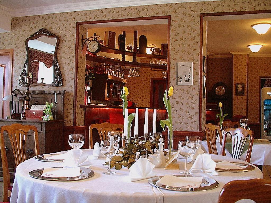 Hotel Regius ออปอเล ภายนอก รูปภาพ